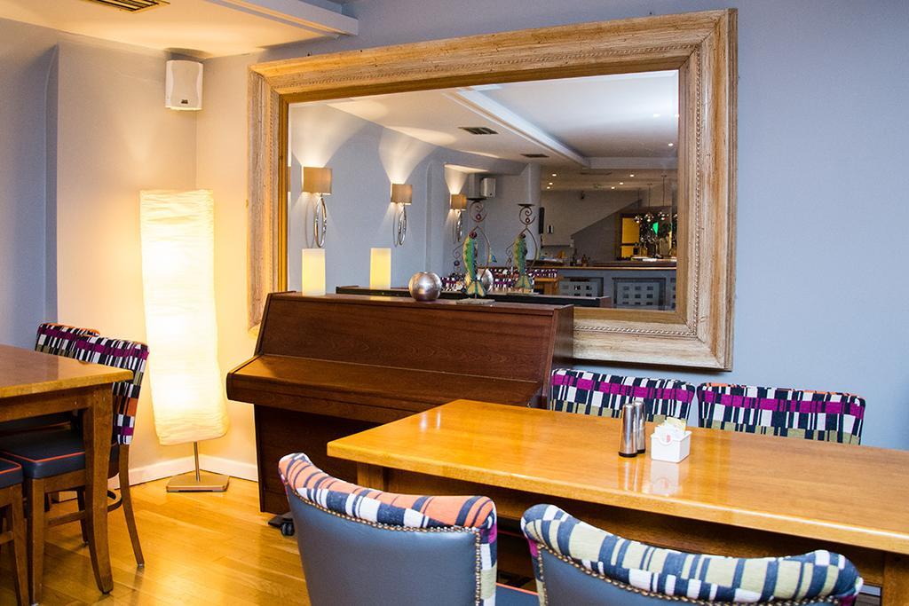 Davitts Guest house 3*
